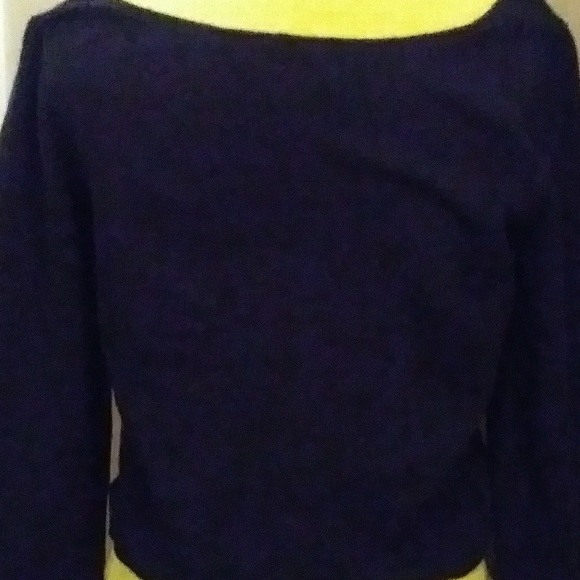 Sweater - Picture 3 of 6